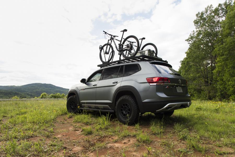  Volkswagen Atlas Basecamp Concept 2019 года  (фото 34 из 49)
